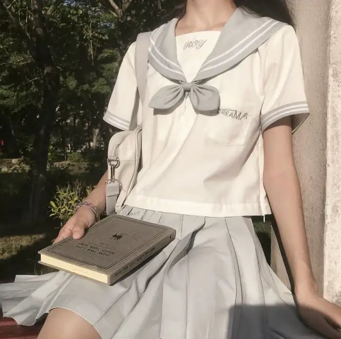 丝绸鞋
